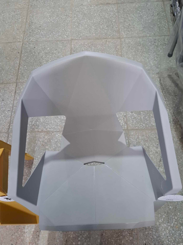 صندلی پلاستیکی کامپیران کد 0۲۲