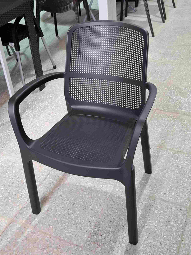 صندلی پلاستیکی کامپیران کد 0۶۰