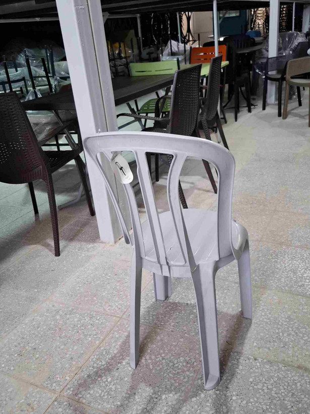 صندلی پلاستیکی کامپیران کد ۲۱۰